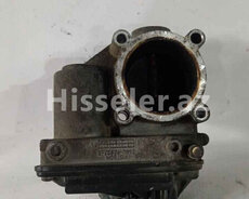 Zaslonka Ford Focus 2005 заслонка